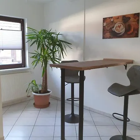 Moderne Ferienwohnung HOME in Elxleben - mit Kaffeevollautomat, Entertainmentpaket, WLAN und kostenlosen Parrkplatz Elxleben